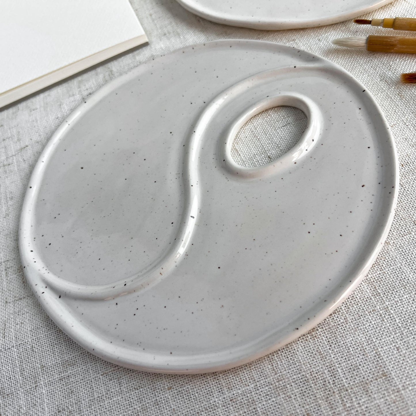 Round Porcelain Paint Palette