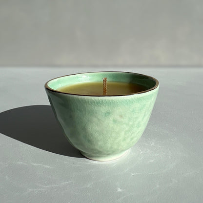 Canadian Beeswax Candle in Porcelain Cup