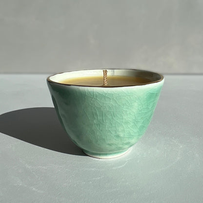 Canadian Beeswax Candle in Porcelain Cup