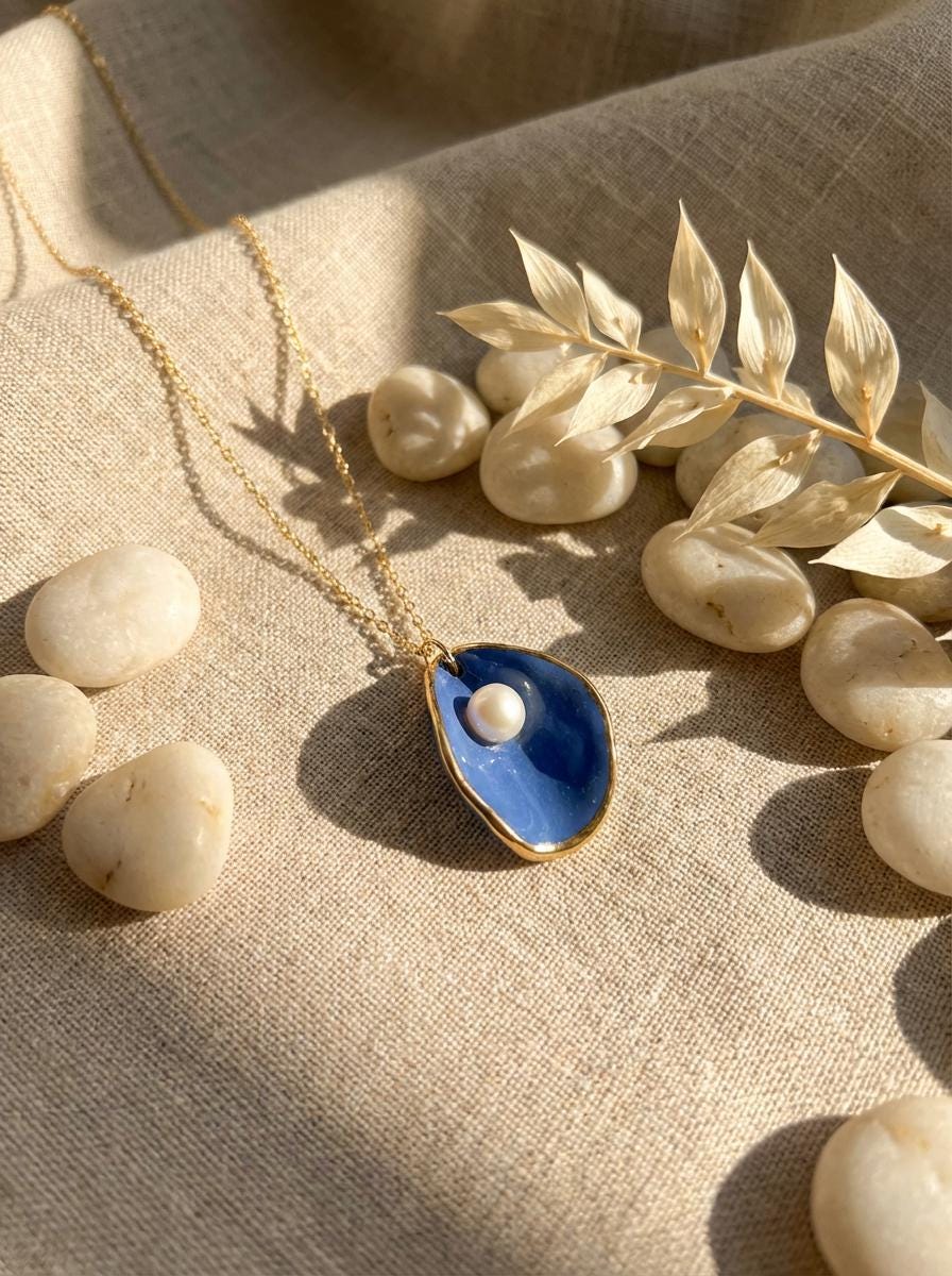 Porcelain Pearl Pendant Necklace